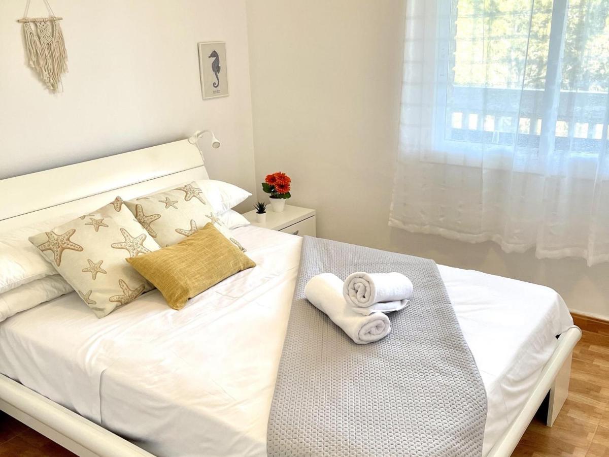 Apartbeach Cye 6 Climatizado Y Junto Playa Салоу Екстер'єр фото